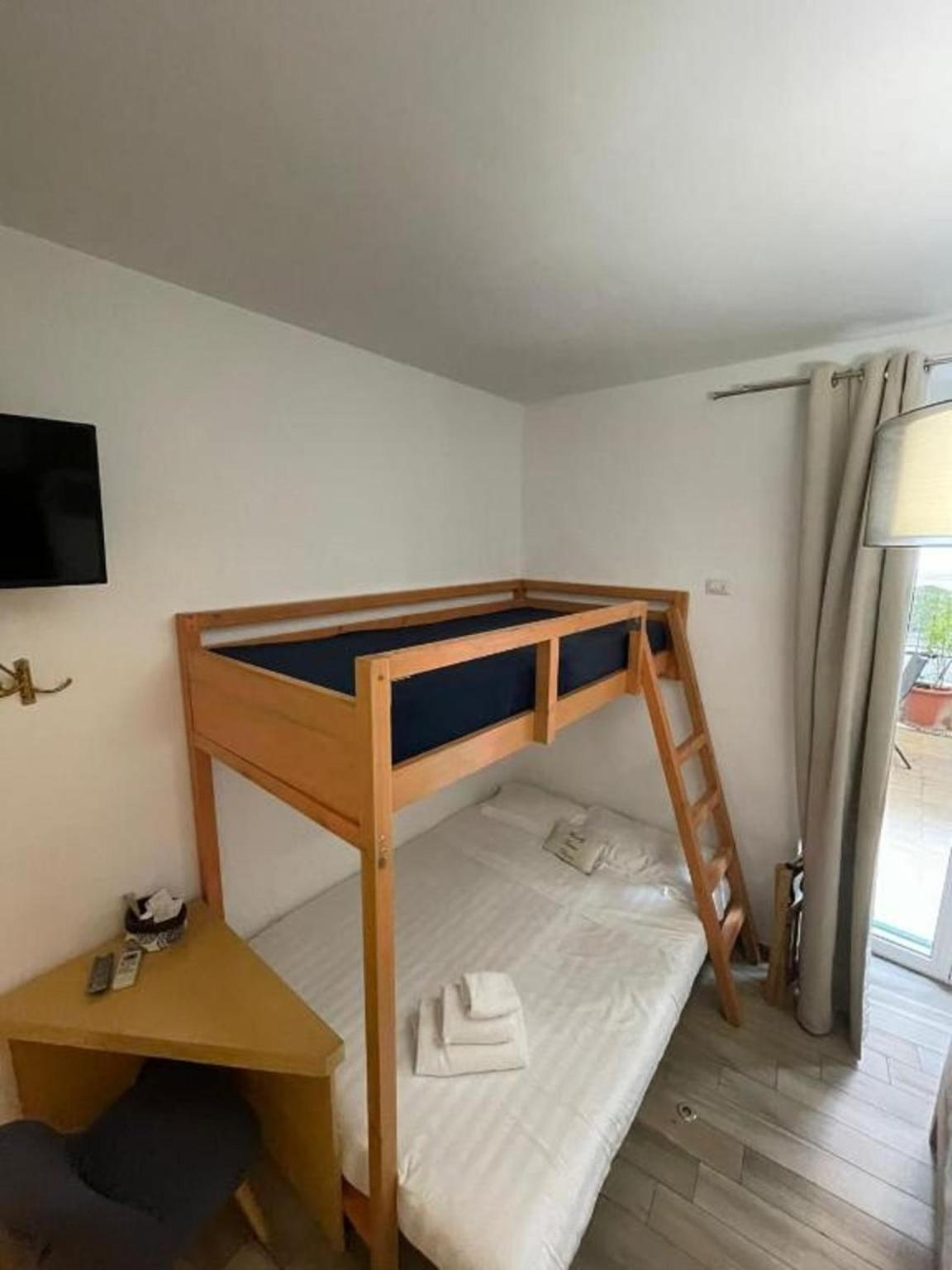Flatinrome Rooms In Trastevere Exterior photo